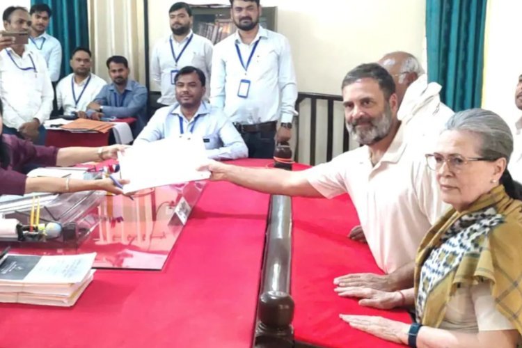 लोकसभा चुनाव-2024: रायबरेली से राहुल गांधी ने किया नामांकन, कांग्रेस के कई दिग्गज रहे मौजूद 