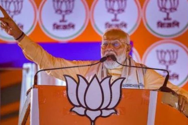 भ्रष्टाचारियों की सम्पत्ति का करूंगा एक्स-रे, जिसने लूटा है, उसे लौटाना ही पड़ेगाः PM मोदी