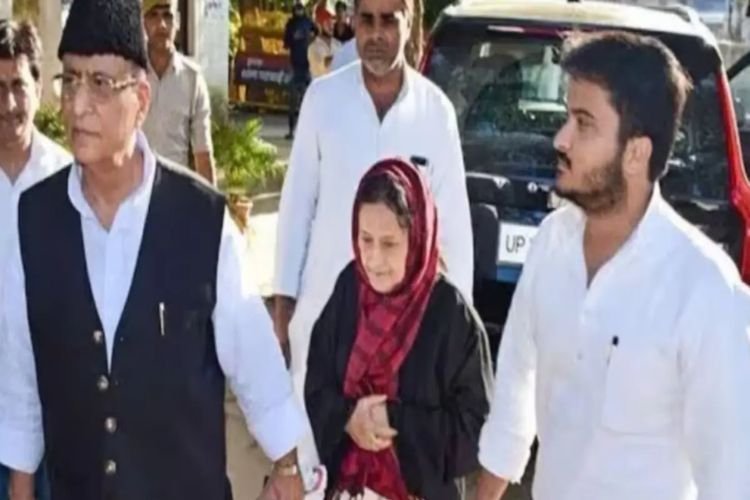 फेक बर्थ सर्टिफिकेट मामले में आजम खान, अब्दुल्ला और पत्नी तंजीम फातिमा को हाईकोर्ट ने दी जमानत