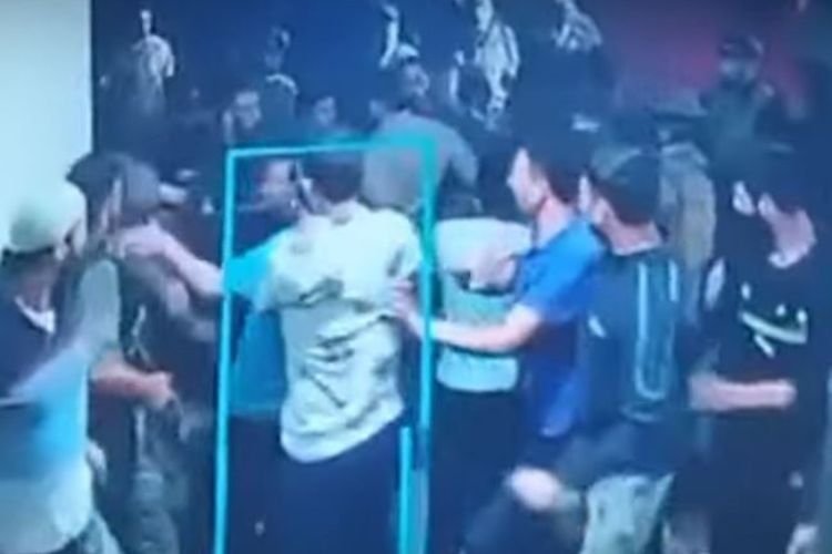 जम्मू-कश्मीर में पुलिस और सैन्य कर्मियों के बीच मारपीट, 16 जवानों के खिलाफ केस दर्ज