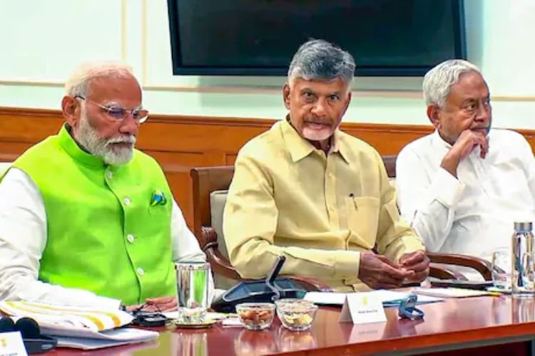इस बार बिहार और आंध्र को मिलेगा विशेष राज्य का दर्जा? नीतीश के मंत्री ने उठाई मांग