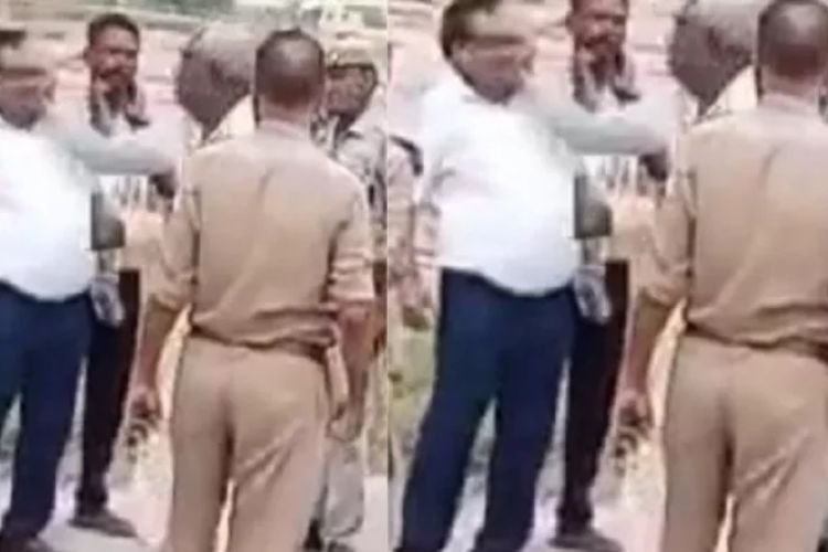  तहसीलदार दिखा रहे थे रौब, किसान ने पुलिसवाले के सामने जड़ दिया तमाचा!