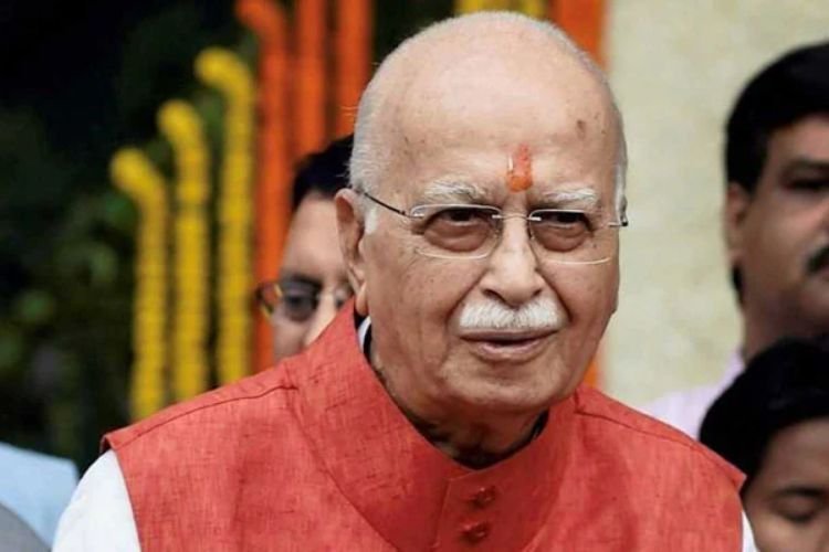 लालकृष्ण आडवाणी की बिगड़ी तबीयत, दिल्ली के AIIMS में किया गया भर्ती