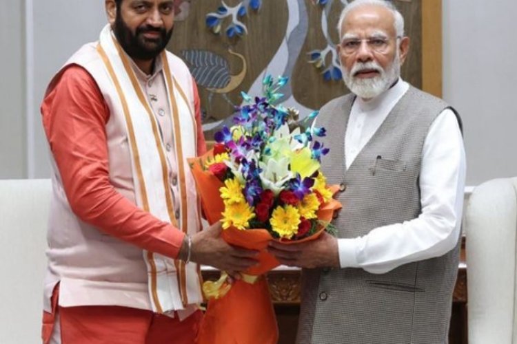 हरियाणा के CM नायब सिंह सैनी ने PM मोदी से की मुलाकात, कई मुद्दों पर हुई बातचीत