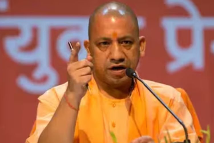 UP में फिटनेस प्रमाण पत्र जारी करने में देरी, नप गए अधिकारी, अब लापरवाह अधिकारियों के लिए बनेंगे ''नजीर''