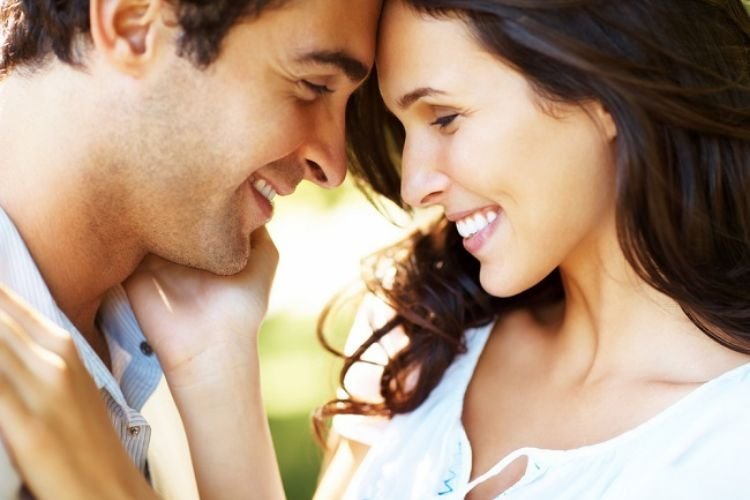 लड़कों की 5 आदतें जिनपर इम्प्रेस हो जाती हैं लड़कियां, आप में है वह गुण?