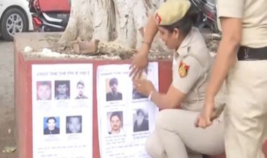 दिल्ली पुलिस ने अलकायदा और खालिस्तानी आतंकवादियों के लगाए पोस्टर