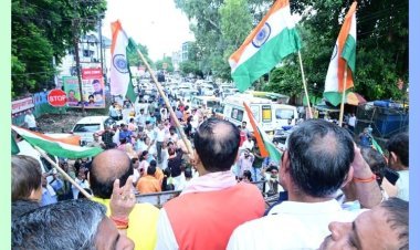72 घंटे पहले मोदी ने केशव प्रसाद को ऐसा क्या कहा कि योगी के सामने मौर्या ने कर दिया सरेंडर