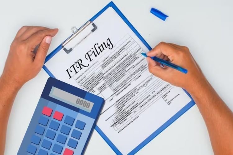ITR 2024: 31 जुलाई तक पिछले साल की तुलना में 7.5% अधिक रिकॉर्ड 7.28 करोड़ टैक्स रिटर्न दाखिल किए गए