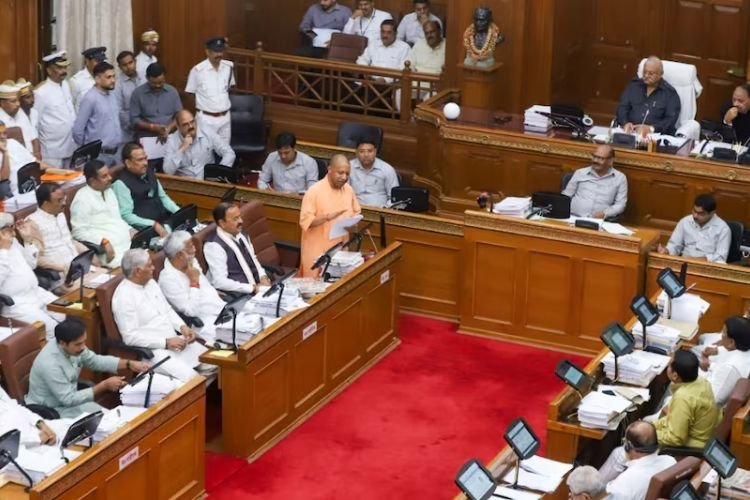 नजूल भूमि विधेयक के खिलाफ योगी के विधायकों ने ही क्यों खोला मोर्चा, समझिए पूरी कहानी