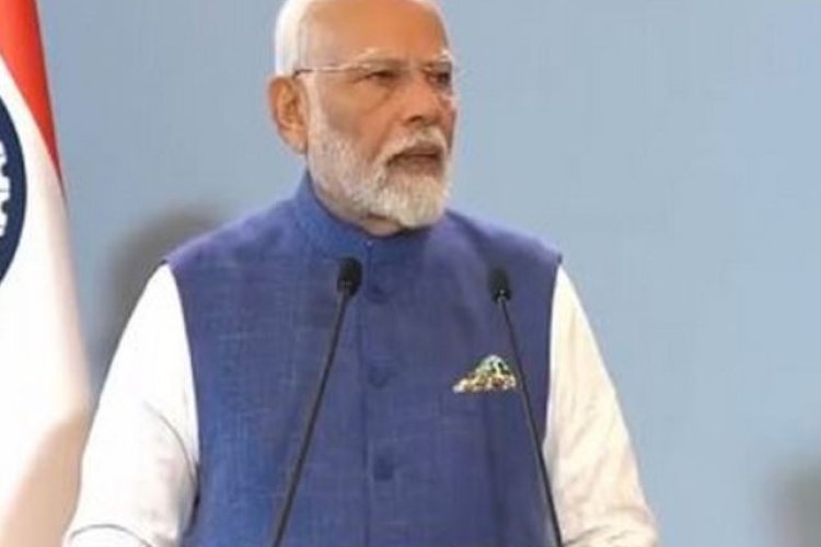 PM मोदी ने मराठी माणूस को दिया बड़ा तोहफा, विभिन्न परियोजनाओं की दी सौगात