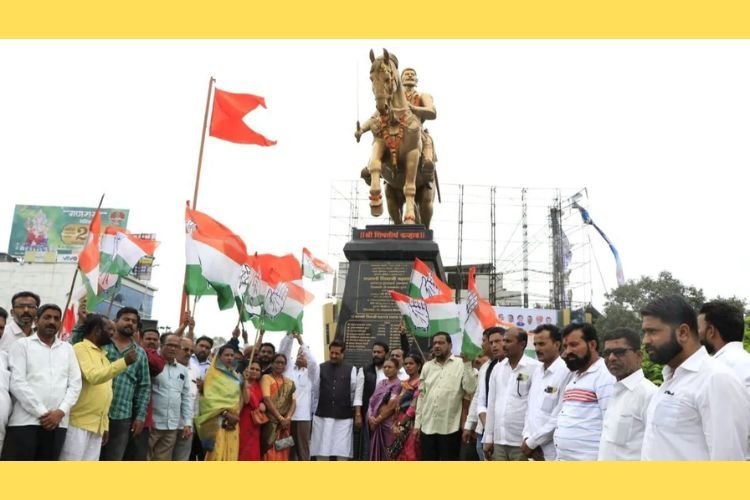 शिवाजी की मूर्ति ढहने पर सियासत, आदित्य ठाकरने-नाना पटोले ने BJP पर साधा निशाना