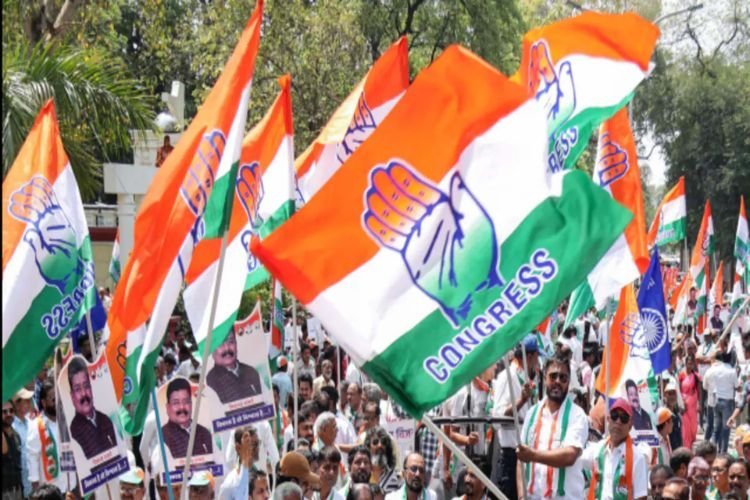 कर्नाटक कांग्रेस की महिला पदाधिकारी अपने ही नेता पर लगाए उत्पीड़न के आरोप, PM मोदी से मांगी मदद