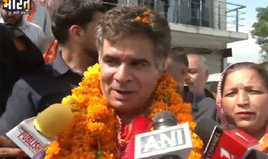 जम्मू-कश्मीर BJP प्रमुख रविंदर रैना ने नोशवेरा विधानसभा क्षेत्र से नामांकन किया दाखिल, सरकार बनाने का किया दावा
