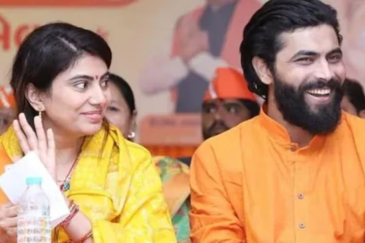 रविंद्र जडेजा ने खेला राजनीतिक दांव, क्या यहां भी लगाएंगे छक्के-चौके?