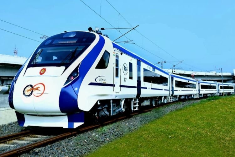 उत्तर प्रदेश को दसवीं वंदे भारत ट्रेन की मिली सौगात, जानें कहां से कहां तक चलेगी?