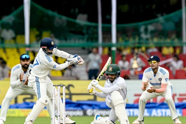 IND vs BAN 2nd Test Day 1 : दूसरे टेस्ट का पहला दिन बारिश और खराब रौशनी के कारण बर्बाद, जानिए कैसा रहा पहले दिन का खेल