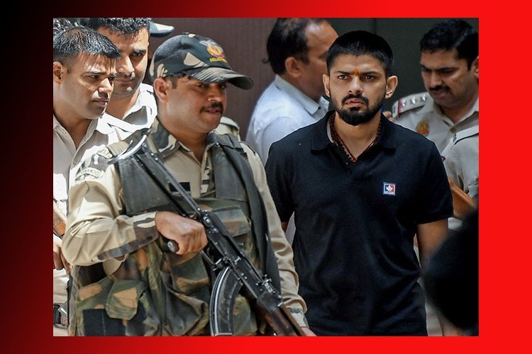 लॉरेंस बिश्नोई के जेल इंटरव्यू को लेकर पंजाब के 7 पुलिसकर्मी निलंबित