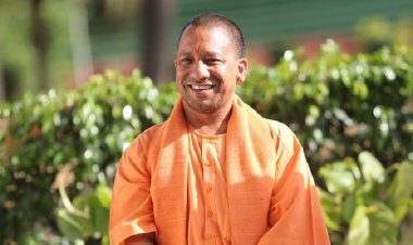 CM Yogi Adityanath क्यों नहीं रखते सिर पर बाल और चेहरे पर मूंछ, वजह संत होना नहीं, बल्कि ये है...