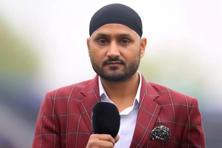 6000 रन और 400 विकेट लेने वाले खिलाड़ी को नहीं मिला मौका तो मैनेजमेंट पर भड़के हरभजन सिंह