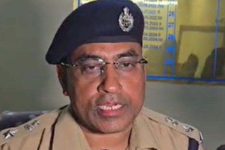 Madhya Pradesh : गुना में बच्ची से दुष्कर्म के आरोपी का पुलिस एनकाउंटर, पैर में लगी गोली