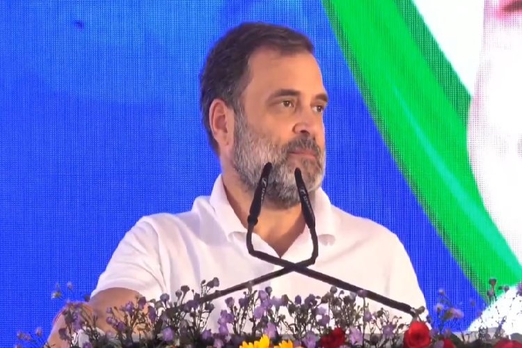 गोंदिया में राहुल गांधी बोले, 'नफरत को मोहब्बत से ही खत्म किया जा सकता है', दूसरी साइड ने नफरत का ठेका ले रखा