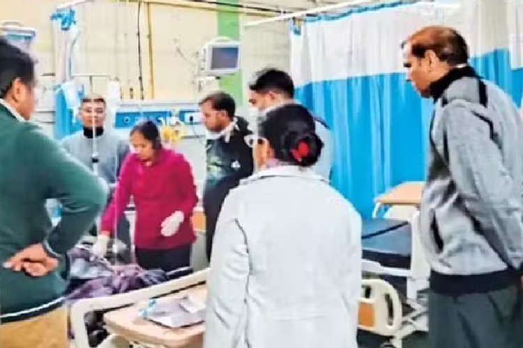 Rajasthan : झुंझुनू में मृत व्यक्ति के जीवित होने की घटना, तीन डॉक्टर निलंबित