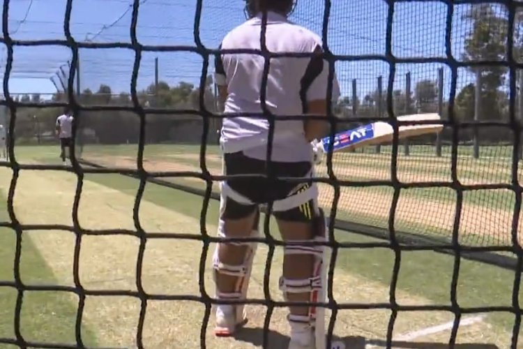 पर्थ पहुंचते ही पिंक बॉल टेस्ट की तैयारी में जुटे रोहित पर्थ