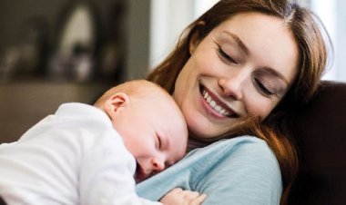 प्रसव के बाद बच्चे के लिए पूरा नहीं हो रहा है दूध तो करें ये काम, दूर होगी सारी परेशानियां