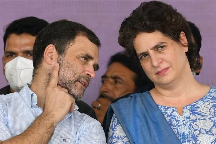 INSIDE STORY:संभल के DM कैसे बने 6 घंटे के लिए UP के CM, राहुल गांधी और प्रियंका गांधी का सिर चकराया