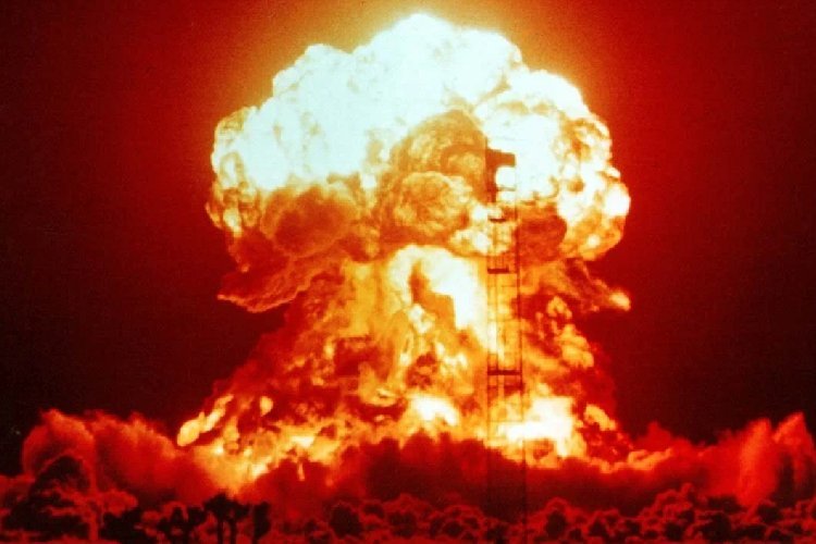 पश्चिम बंगाल के मुर्शिदाबाद में देसी बम बनाते समय धमाका, तीन की मौत