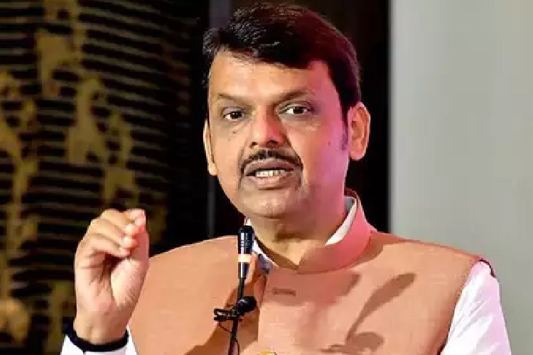 Kurla Incident : कुर्ला हादसे में 7 की मौत पर सीएम फडणवीस ने जताया दुख, परिजनों को 5 लाख रुपये मुआवजा देने का किया ऐलान