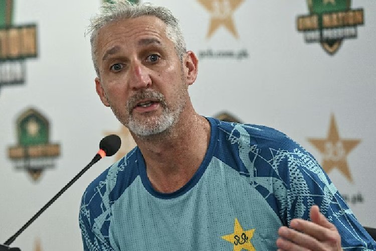 पाकिस्तानी क्रिकेट में उथल-पुथल, गिलेस्पी ने छोड़ा रेड बॉल कोच का पद