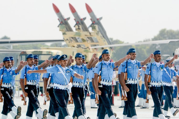 भारतीय वायुसेना ने विजय दिवस की ऐतिहासिक जीत में अपनी भूमिका को किया याद