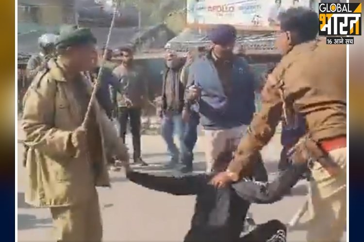 Jharkhand CGL exam controversy: जेएसएससी दफ्तर घेरने जा रहे छात्रों को पुलिस ने खदेड़ा, हिरासत में छात्र नेता देवेंद्र नाथ, मचा भारी बवाल