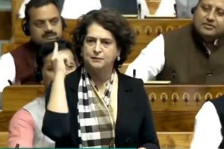 बांग्लादेश के अल्पसंख्यकों के पक्ष में बोली प्रियंका गांधी, कहा- सरकार को आवाज उठानी चाहिए