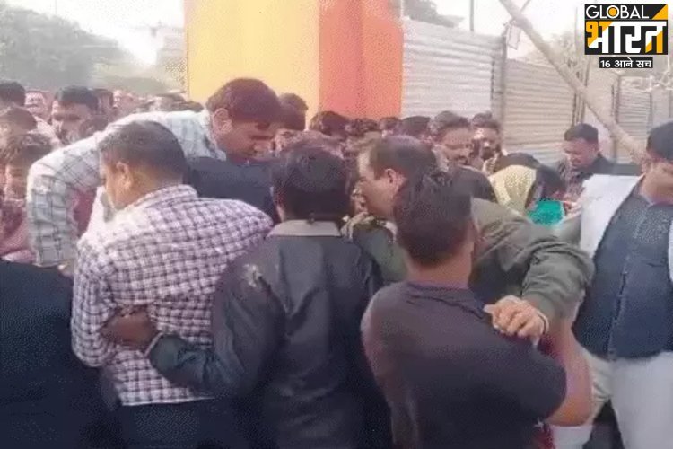 मेरठ में अफवाह निकली भगदड़ की खबर, 1 बुजुर्ग महिला गिरी थी लेकिन कुछ नहीं हुआ, मेरठ पुलिस ने दी जानकारी