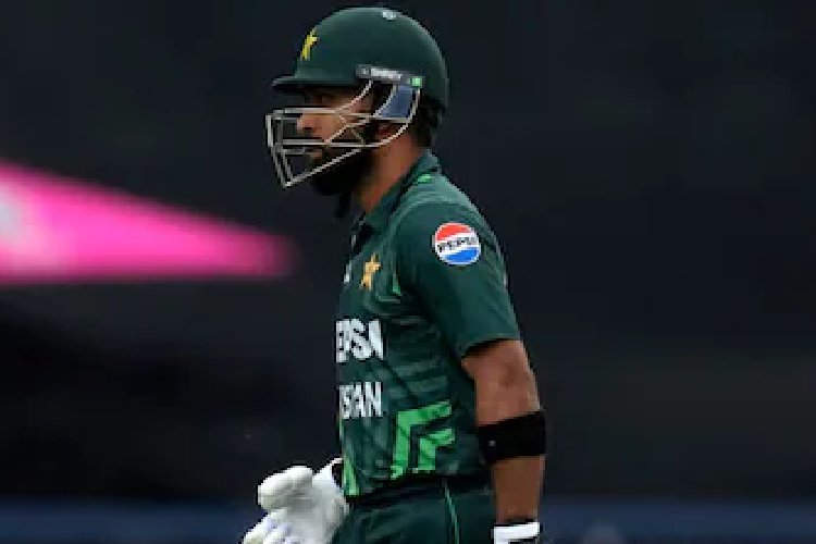 अब्दुल्ला शफीक के नाम दर्ज हुआ शर्मनाक रिकॉर्ड, पाकिस्तानी बल्लेबाज की दुनिया में हो गयी थू-थू