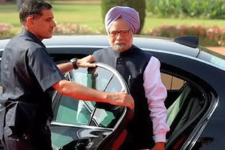 डॉक्टर मनमोहन सिंह को गाड़ियों का भी था शौक, 28 साल पहले खरीदी थी ये महंगी कार