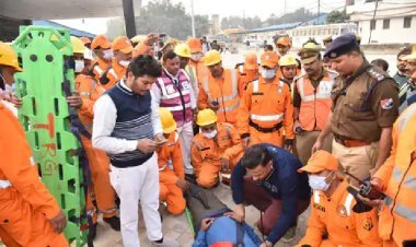 प्रयागराज जंक्शन पर मॉक ड्रिल: महाकुंभ से पहले NDRF-SDRF और रेलवे पुलिस का रिहर्सल