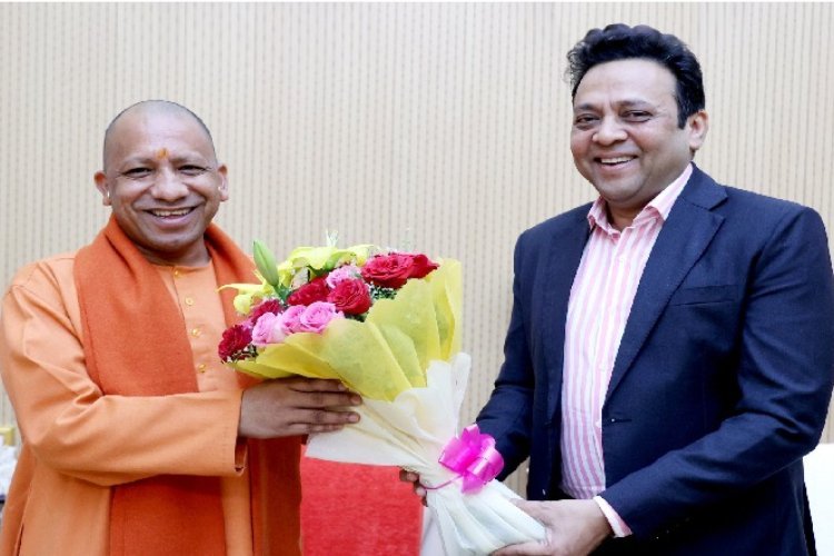 मुलायम और मायावती का अधिकारी, योगी के लिए कर देता है दिन-रात एक, योगी ने क्यों बनाया जूनियर गृह मंत्री?