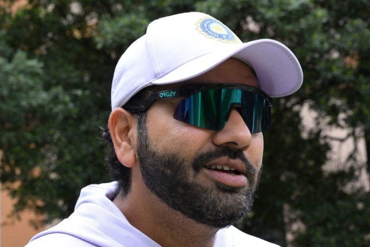 रोहित शर्मा ने अपने संन्यास की अफवाहों पर लगाया विराम, दी बड़ी प्रतिक्रिया