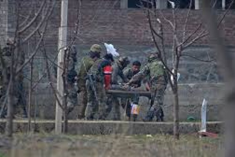 गणतंत्र दिवस से पहले जम्मू में सेना कैंप पर हमला, सुरक्षा बढ़ाई गई