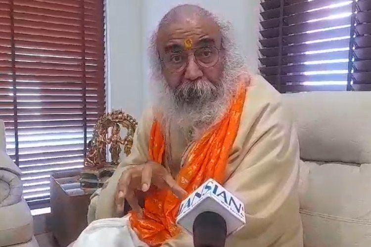 आचार्य प्रमोद कृष्णम ने कहा जो सनातन को गंदी गाली देते हैं, उन्हें महाकुंभ समझ में नहीं आएगा