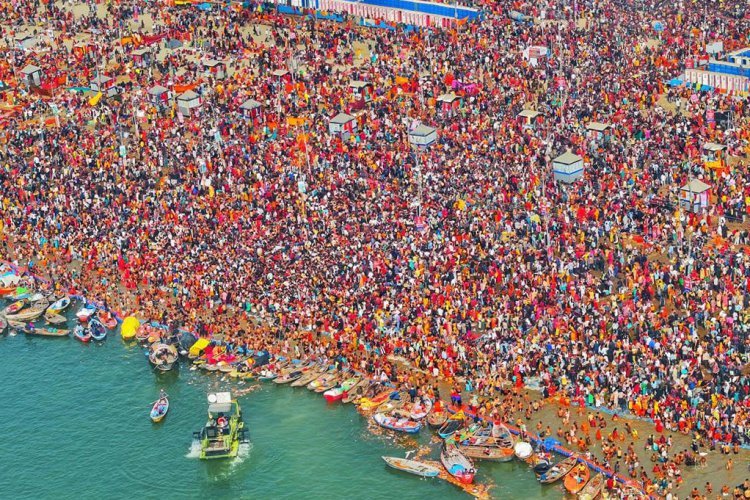 मौनी अमावस्या पर महाकुंभ जा रहे हैं तो प्रशासन की ये अपील जान लीजिए...