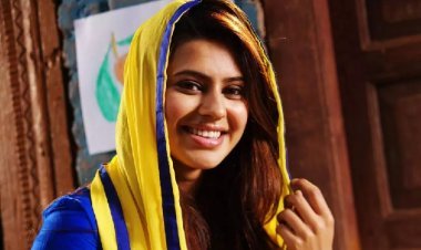 14 किलो सोने के साथ कन्नड़ एक्ट्रेस हुई गिरफ्तार हुई, DGP की है बेटी, दुबई से बेल्ट में छिपाकर ला रही थी भारत