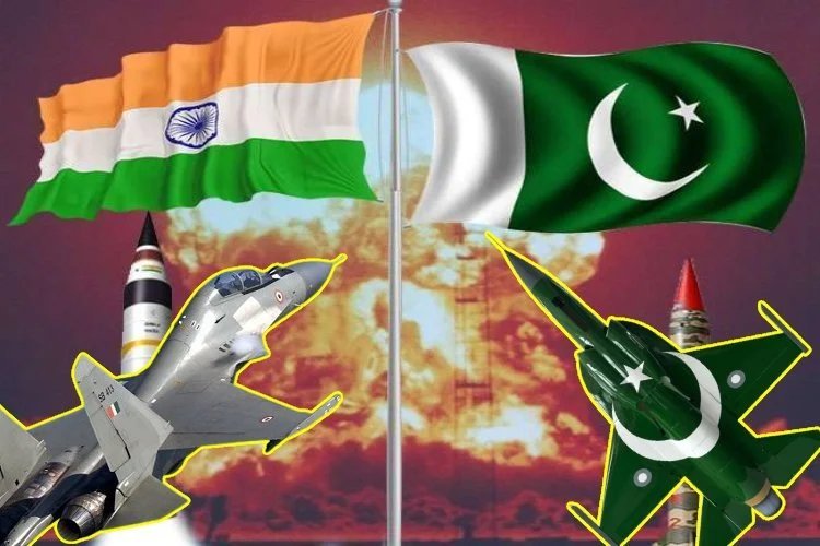 अभी हो गई जंग तो भारत के आगे कब तक टिकेगा पाकिस्तान, दोनों देशों के पास कितना सैन्य साजोसामान?