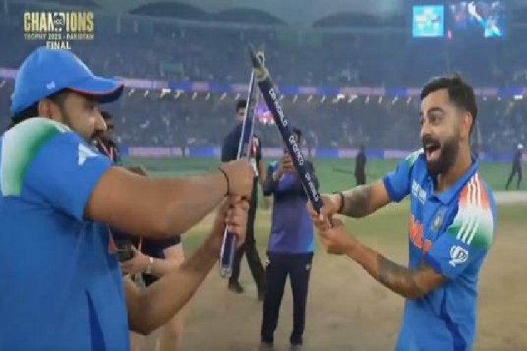 स्टंप्स के साथ डांडिया! विराट कोहली-रोहित शर्मा ने ऐसे मनाया चैंपियंस ट्रॉफी का जश्न, देखें तस्वीरें