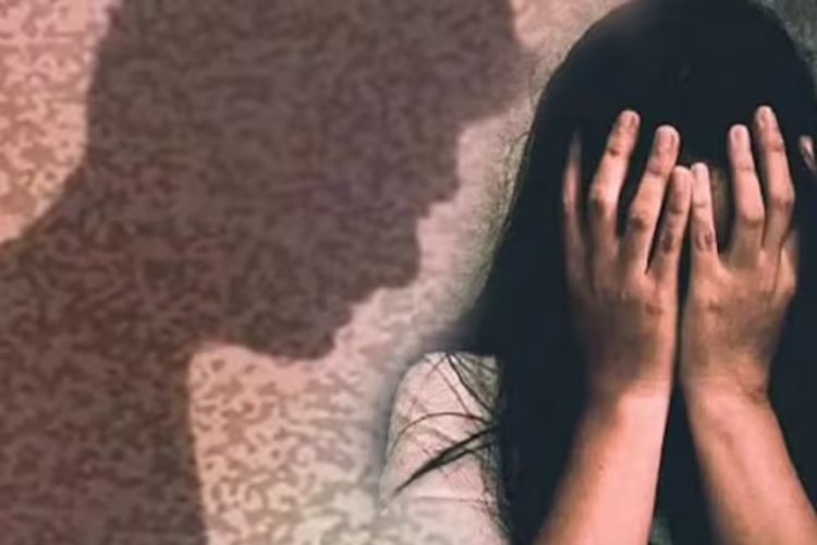 कांस्टेबल ने महिला SI के साथ दुष्कर्म कर वीडियो बनाया, दिखाकर बार-बार किया रेप, रिपोर्ट दर्ज होते ही भागा 