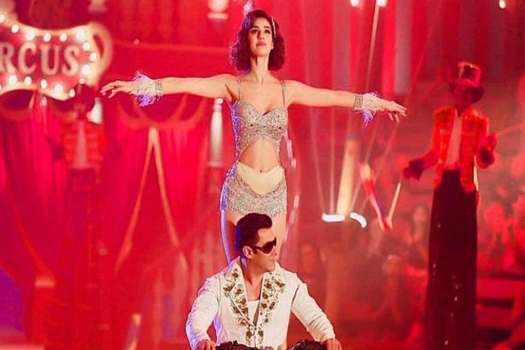 IPL 2025 opening ceremony: ईडन गार्डन्स में धमाल मचाएंगी दिशा पटानी, श्रेया घोषाल के साथ करण औजला भी आएंगे नजर